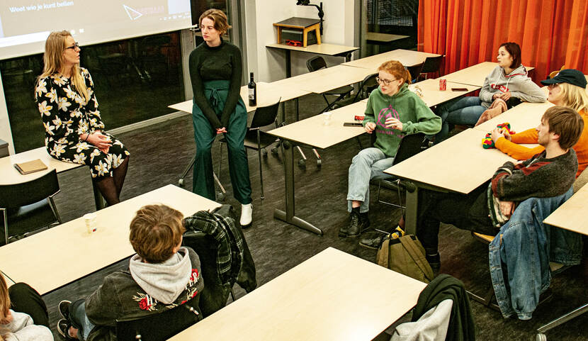 Workshop van de Nachtraad Groningen met studievereniging van de opleiding filosofie.